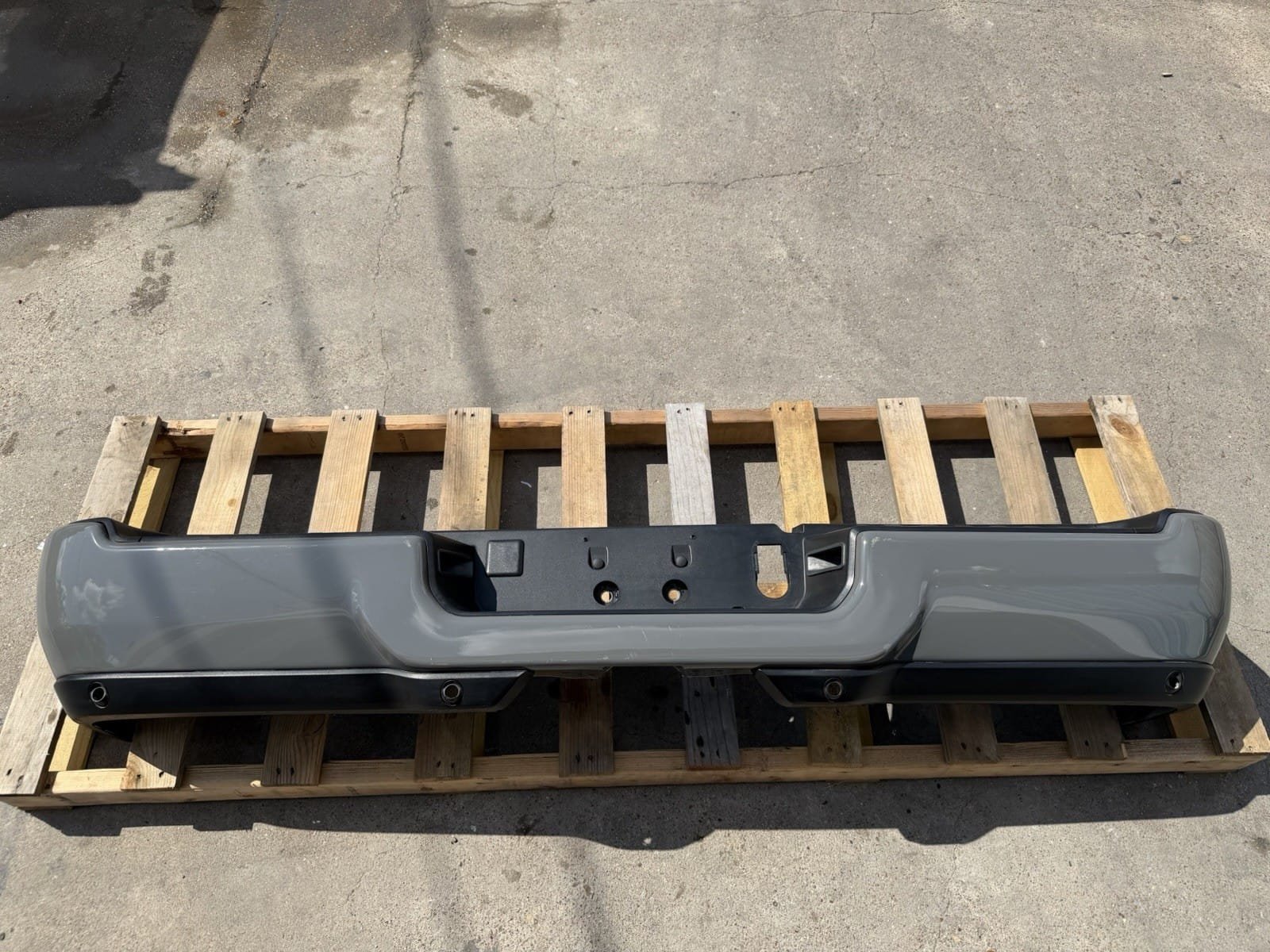 2019-2026 Ram 2500 Rear Bumper - Factory Take-Off
