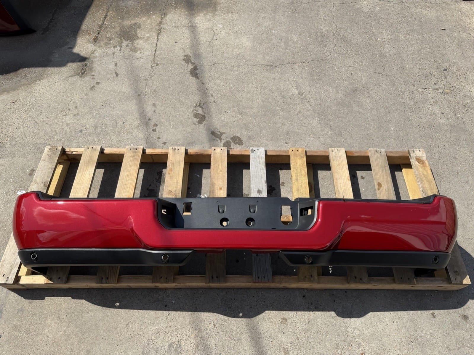 2019-2026 Ram 2500 Rear Bumper - Factory Take-Off
