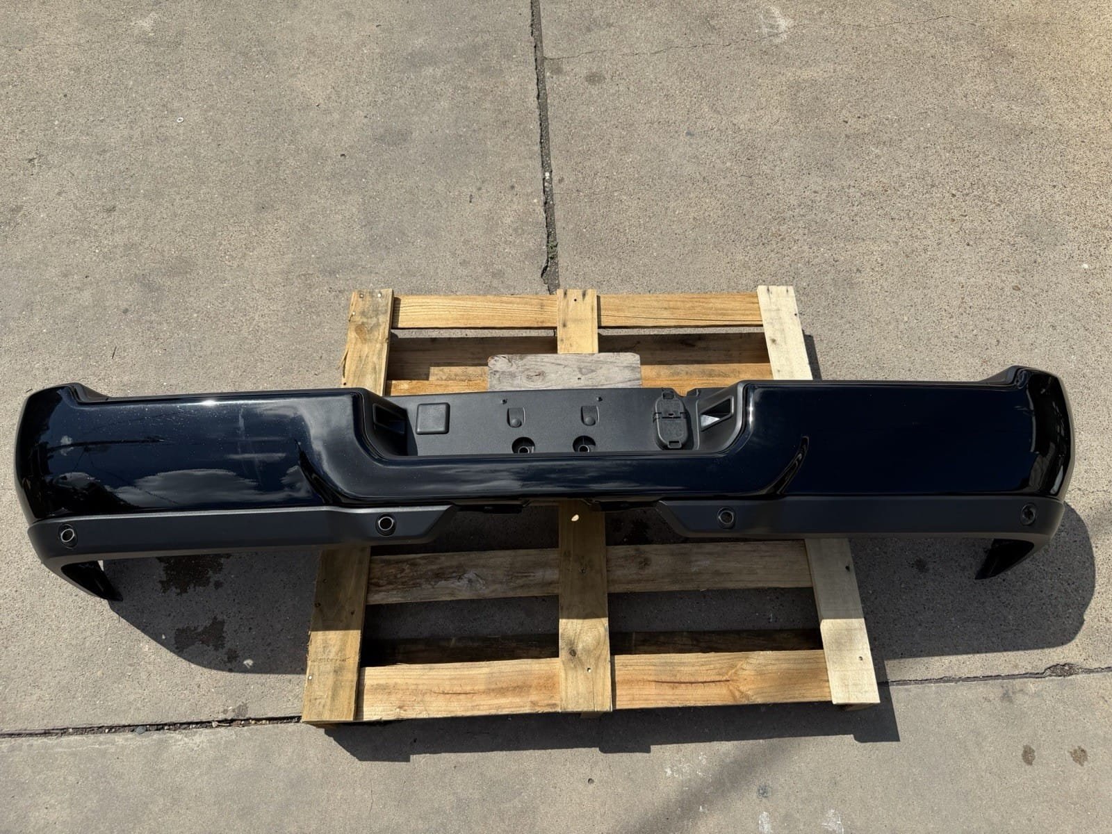 2019-2026 Ram 2500 Rear Bumper - Factory Take-Off