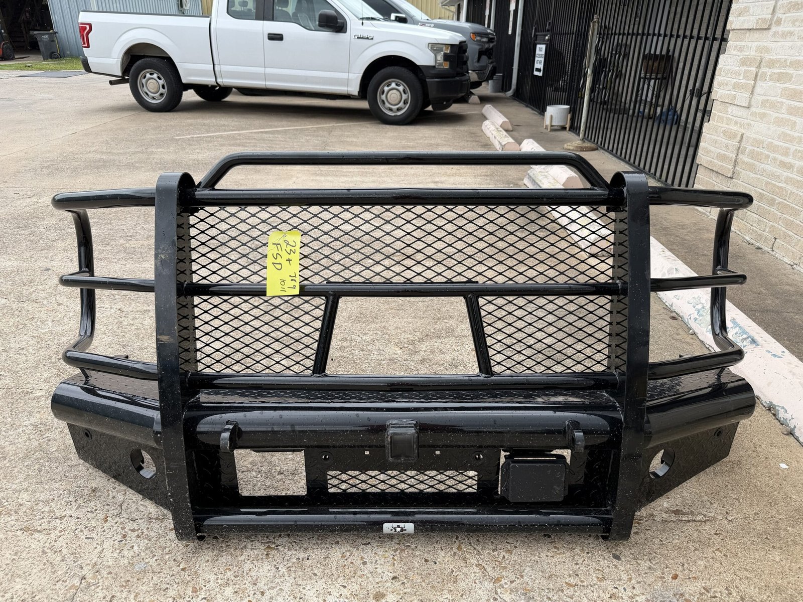 2023-2026 Ford F-250 Front Bumper - Factory Take-Off