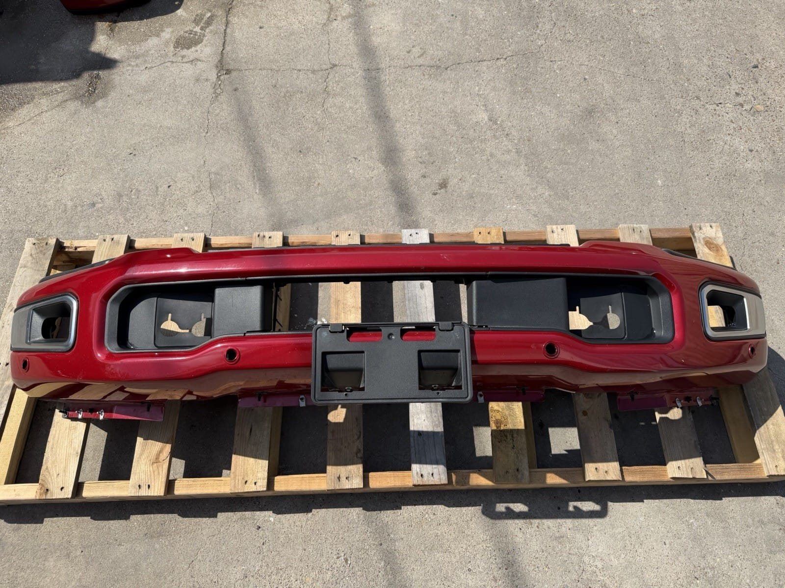 2023-2026 Ford F-250 Front Bumper - Factory Take-Off