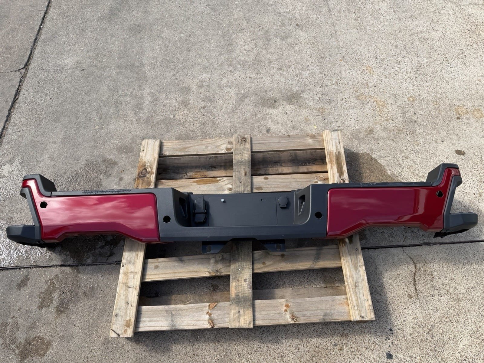 2023-2026 Ford F-250 Rear Bumper - Factory Take-Off