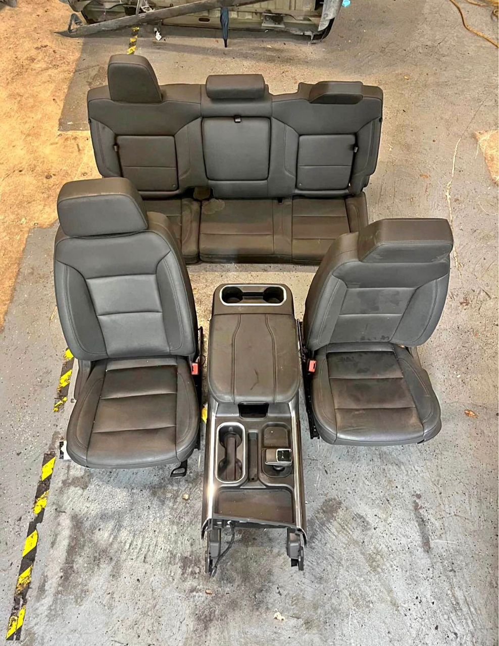 Used 2022-2025 Chevrolet Silverado Seats