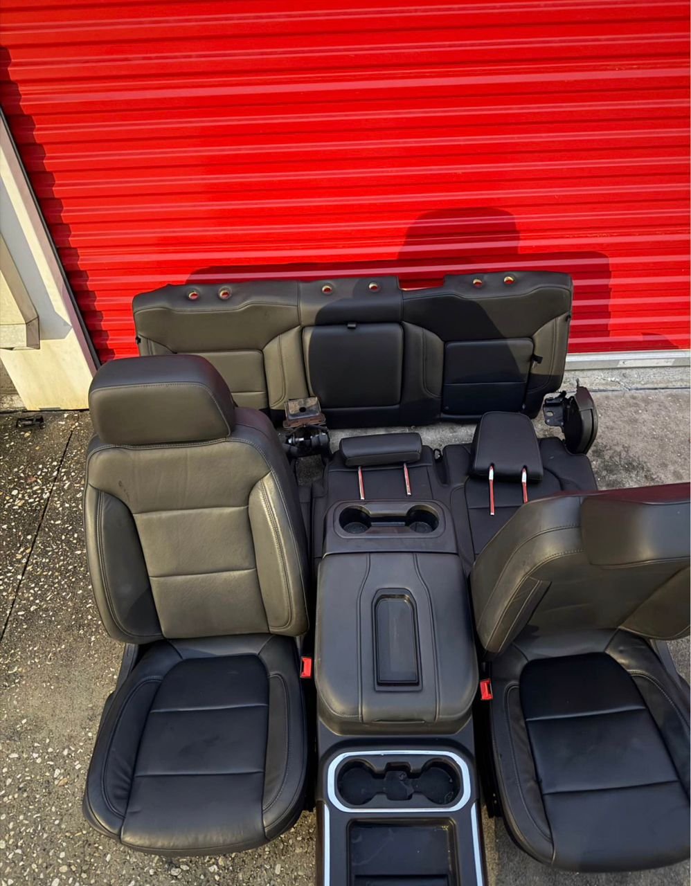 Used 2019-2025 Chevrolet Seats Black
